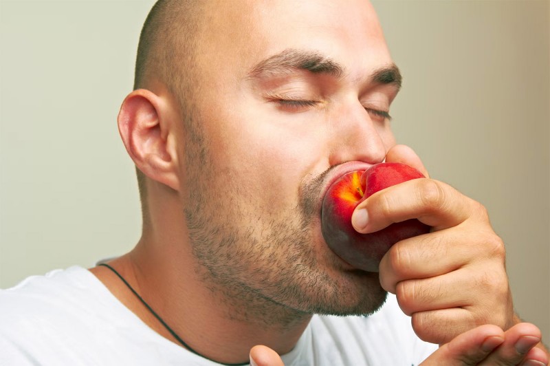 4 bonnes raisons de se mettre à faire des anulingus dans son couple gay